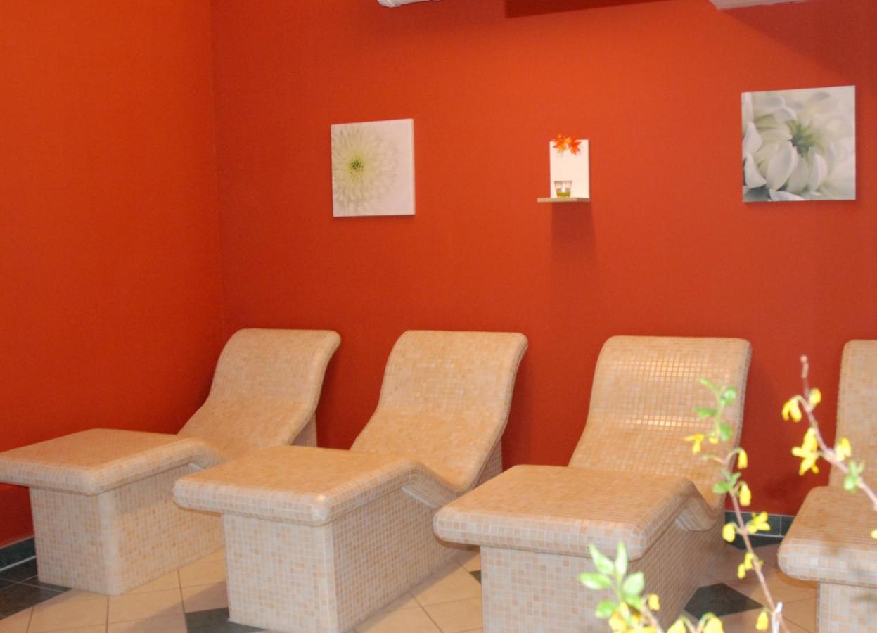 Sporthotel Neuruppin - Apartmenthaus Mit Ferienwohnungen 외부 사진